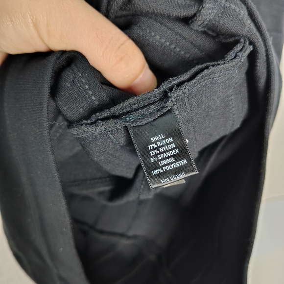 EXPRESS Women's Black Layered Sleeveless V-Neck Strechy Zip Back Dress Sz M - Picture 3 of 11